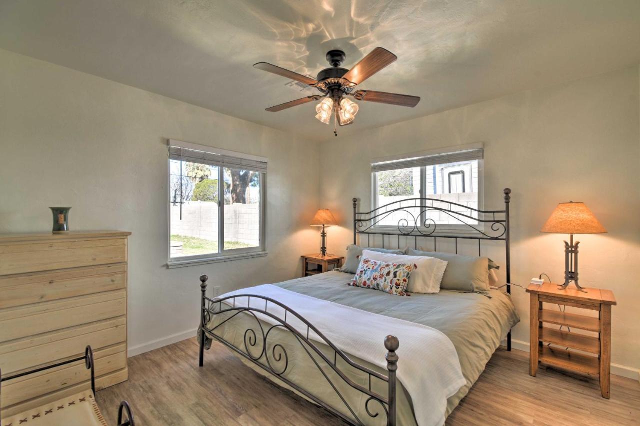 Pet-Friendly Phoenix Home With Breezeway And Fire Pit! Экстерьер фото